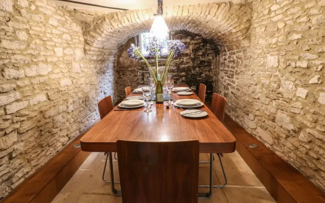 Castle Combe Cottage