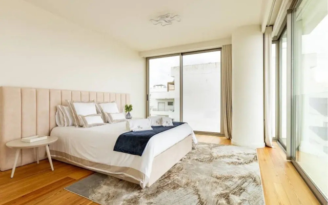 Luxury 2BR Sea view Pool