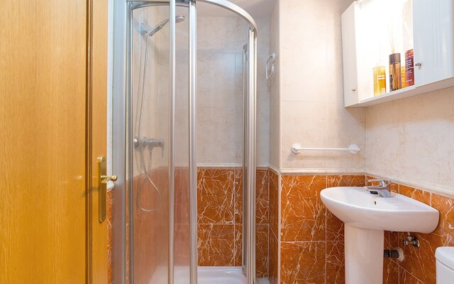 Larios Plaza City Center