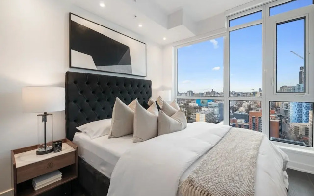 Stallion Suites - Entertainment District