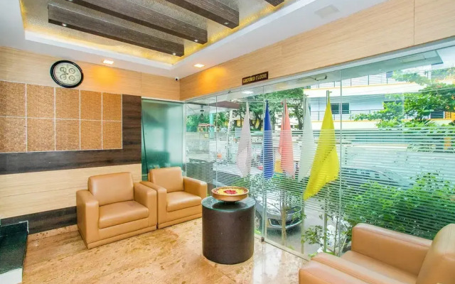 OYO 5641 Hotel Corporate Park Inn