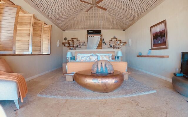 Samora Luxury Resort