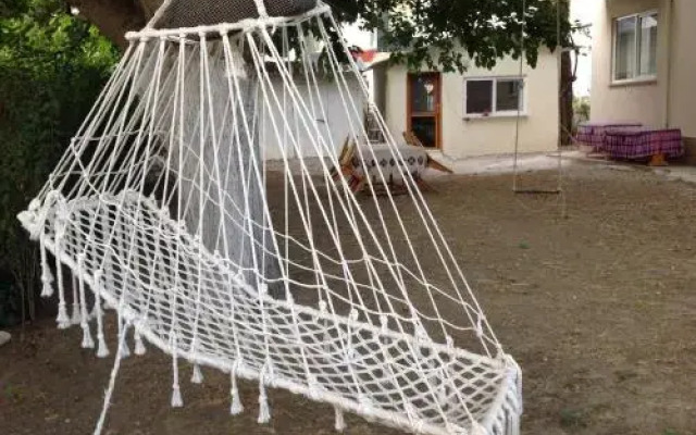 Öz Likya Pension