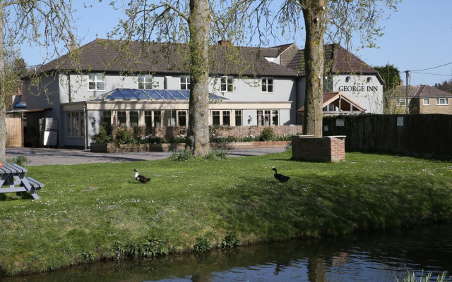 George Inn, Mere