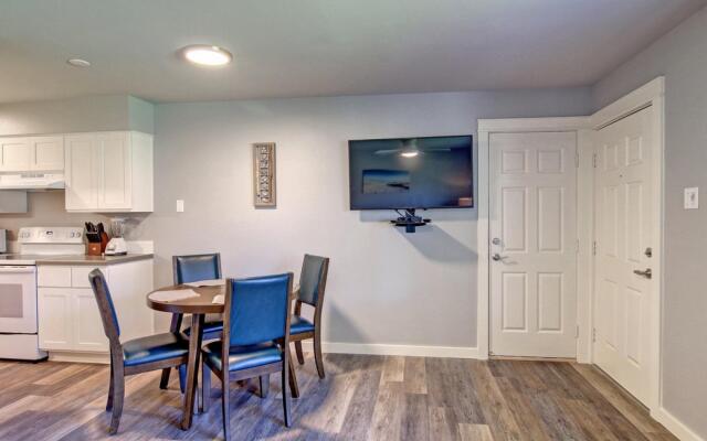 Courtyard #112 in Port Aransas