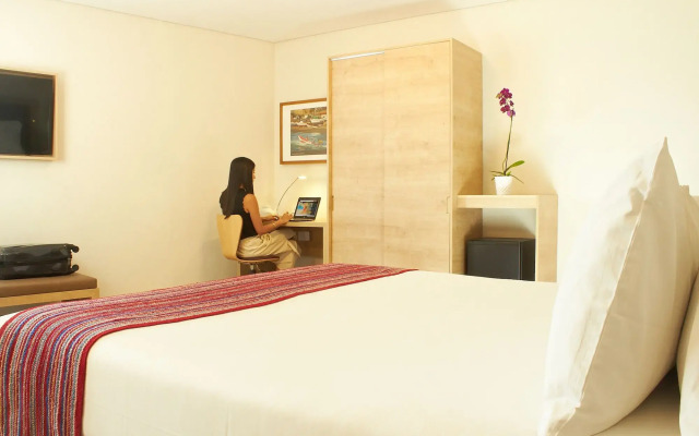 Hotel Estelar San Isidro
