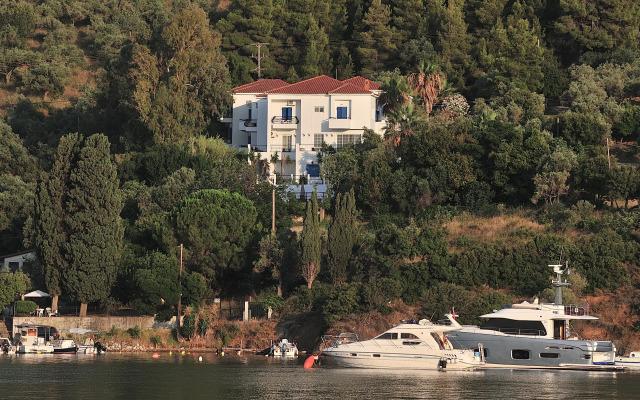 Anamar Skiathos Hotel