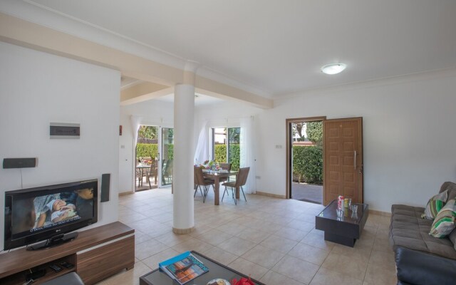 Protaras Holiday Villa Ne3