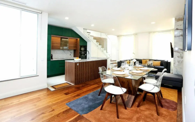 Green Gorgeous - 3 Bedroom Getaway in the Heart