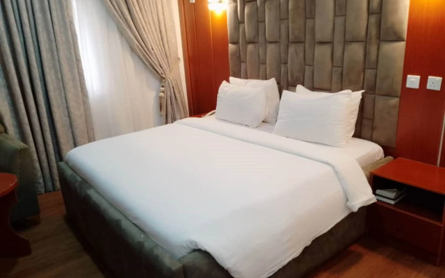 Chida Hotel International