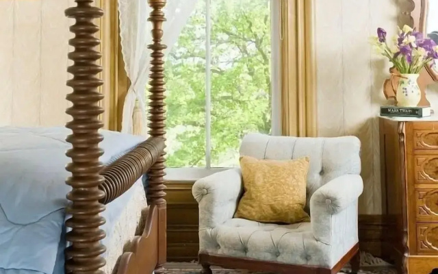 Garth Woodside Mansion B&B