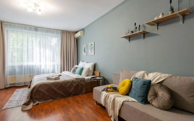 Надёжный посуточник на проезде Керамический