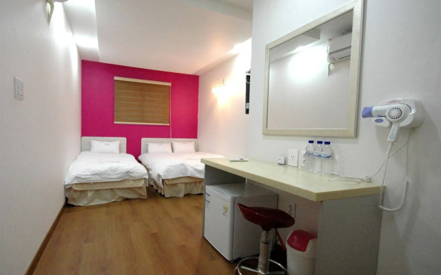 Vestin Villa Myeong-dong Guest House