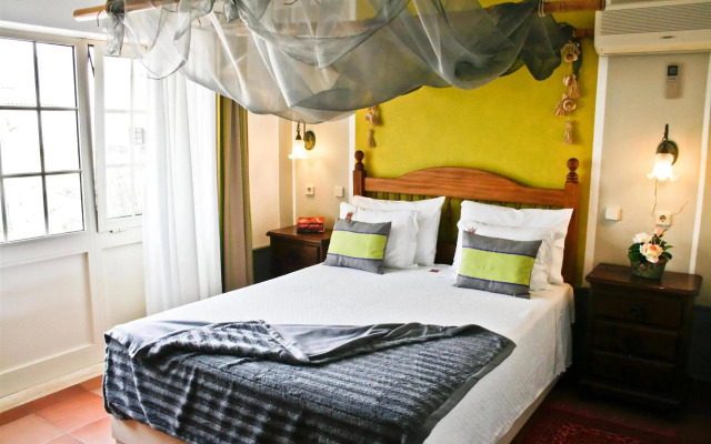 Villas D. Dinis Charming Residence - Adults Only