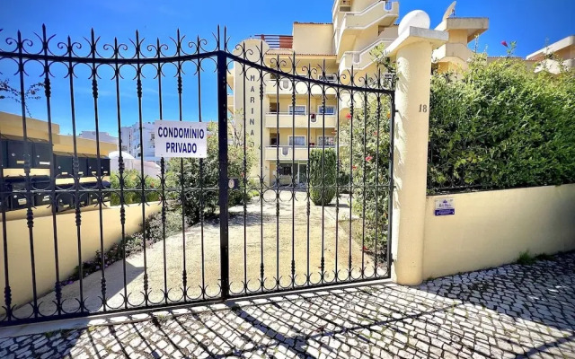 Albufeira Marina SOL With Pool by Homing