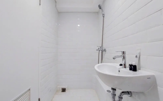 Spacious And Elegant Studio Loft Kingland Avenue Apartment