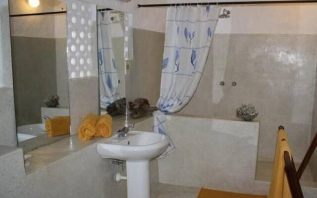 Shimoni Reef Lodge
