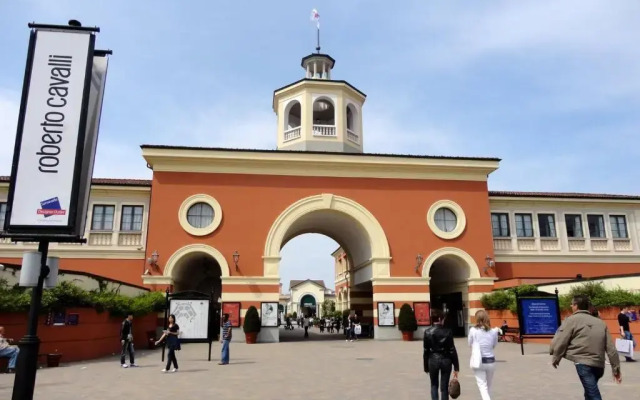 Residence Shopping Outlet