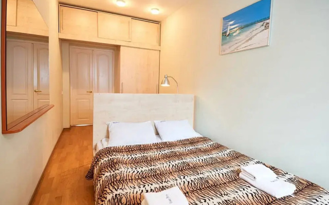 Home-Hotel Mechnikova 7