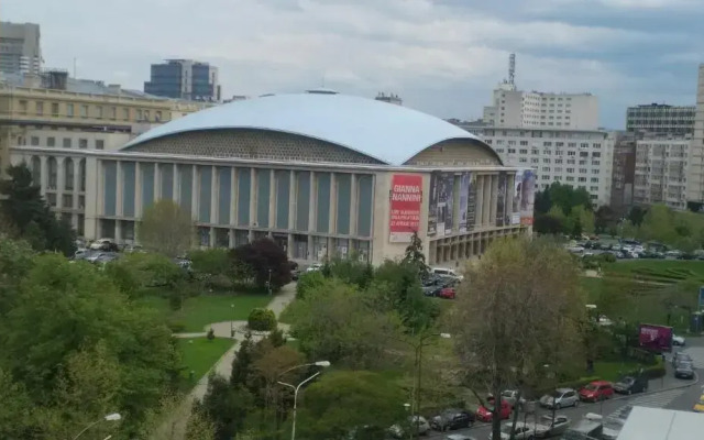 Victoriei Room