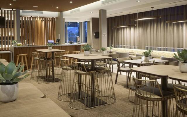 SpringHill Suites Medford Airport