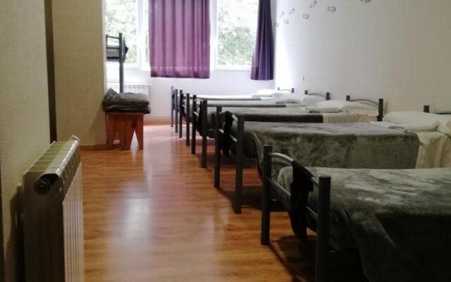 Alma del Camino - Rooms & Albergue