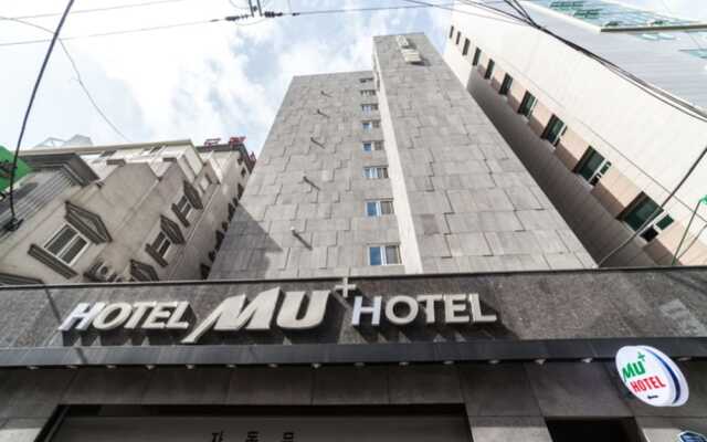 Mu Plus Hotel