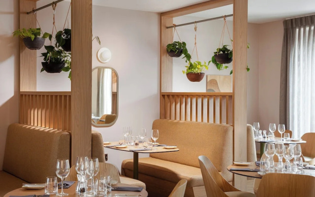 voco Zeal Exeter Science Park by IHG