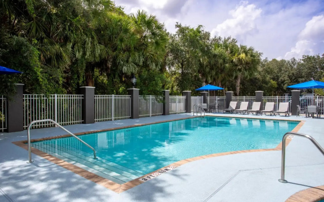 Holiday Inn Express & Suites Bradenton East-Lakewood Ranch by IHG