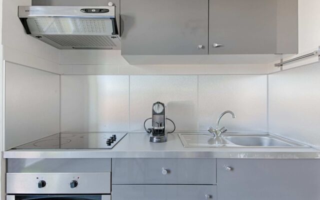 Nice 2 Room Apartment With Terrace - Vieux Nice