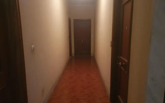 Close To Golf Court Flat