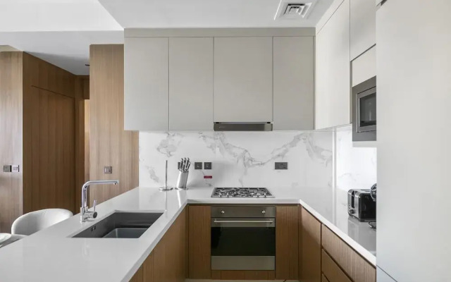 StoneTree - Luxury 1BR - Prime Location