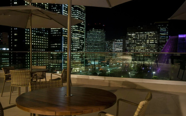 Américas Granada Hotel