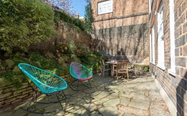 Drayton Gardens VI by Onefinestay