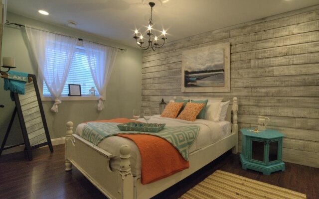 Shawnigan Suite B & B