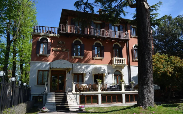 Hotel Villa Cipro