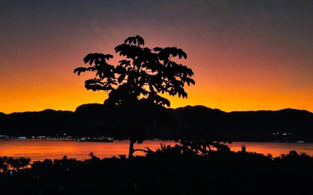 suite com entrada indep vista mar tranquilidade