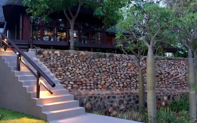 Emhosheni River Lodge