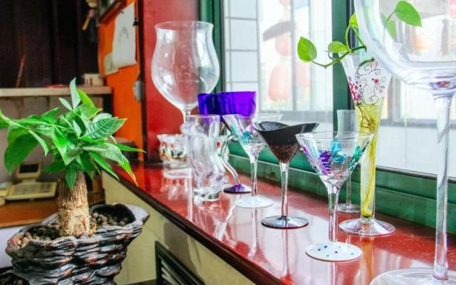 Xindeqing Youth Hostel