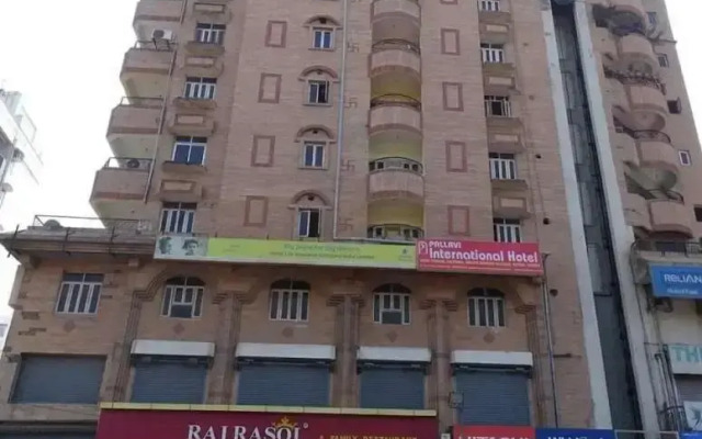 OYO 9081 Pallavi International Hotel