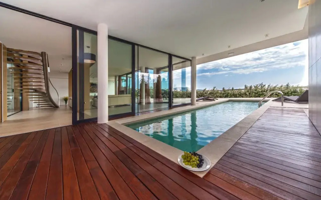 Golden Rays Luxury Villas