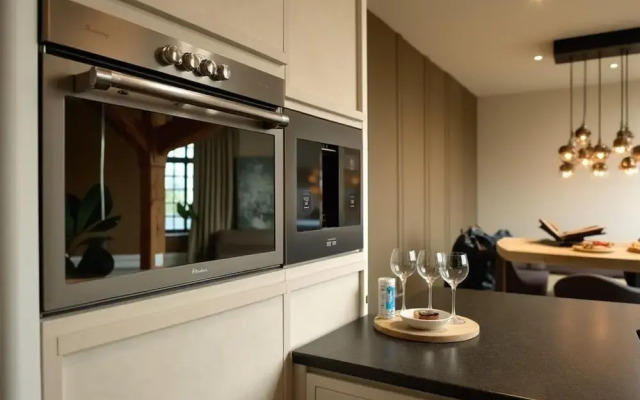Modern 3-bed Apartment in Amsterdam