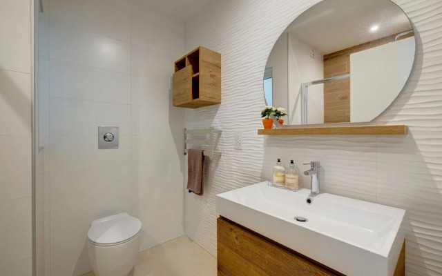 Stunning Apartment in a Central Location With Views