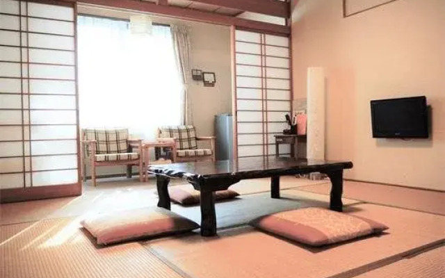 Pension Arukasu