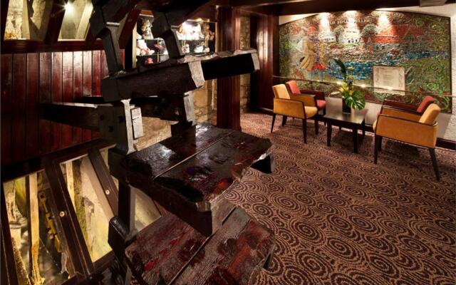 Mercure Perth Hotel