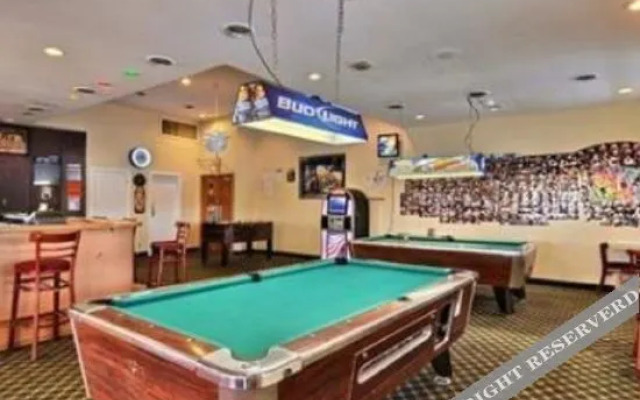 Econo Lodge Breezewood