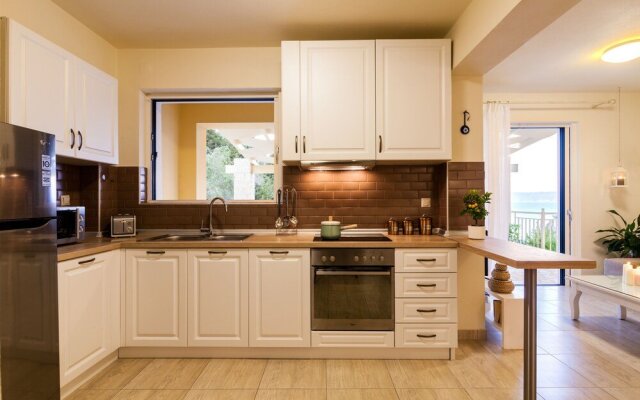 Villas Muscallas by Konnect, 200m from the Beach.