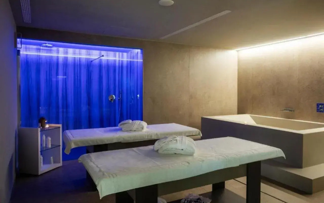 Mangia's Torre del Barone Resort and SPA