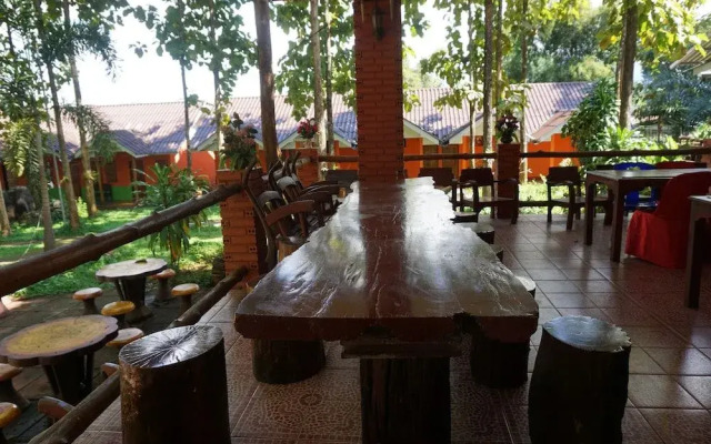 Phrom Prathan Resort