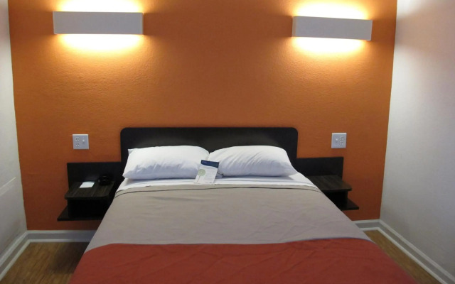 Motel 6 Baltimore, MD